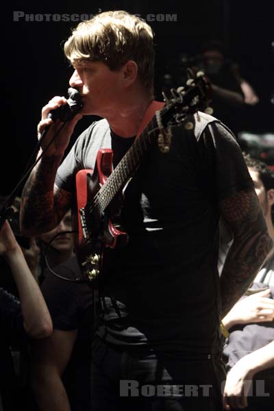COACHWHIPS - 2014-06-06 - PARIS - Espace Charlie Parker - Grande Halle - John Dwyer